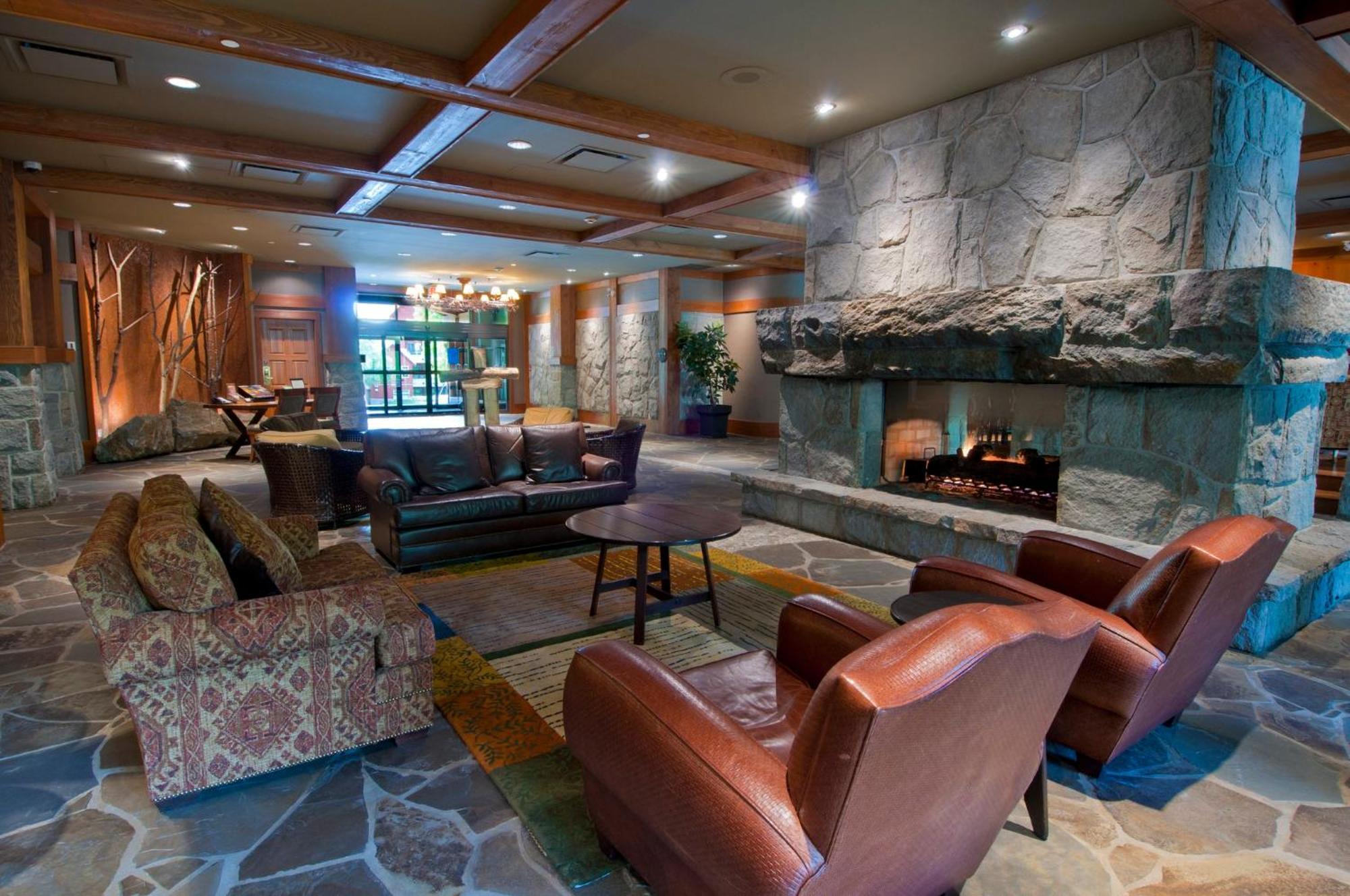 First Tracks Lodge Whistler Luaran gambar