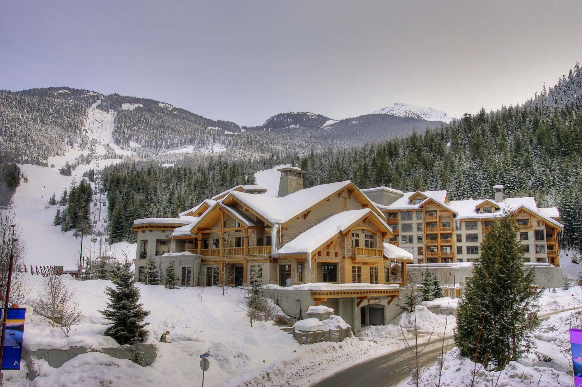 First Tracks Lodge Whistler Luaran gambar