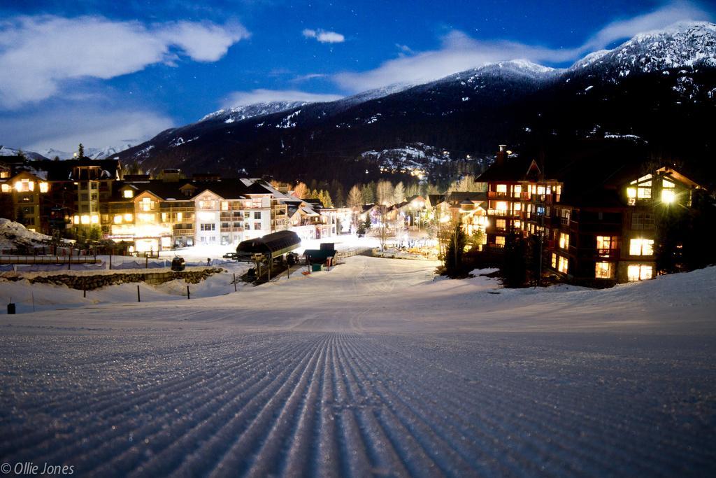 First Tracks Lodge Whistler Luaran gambar